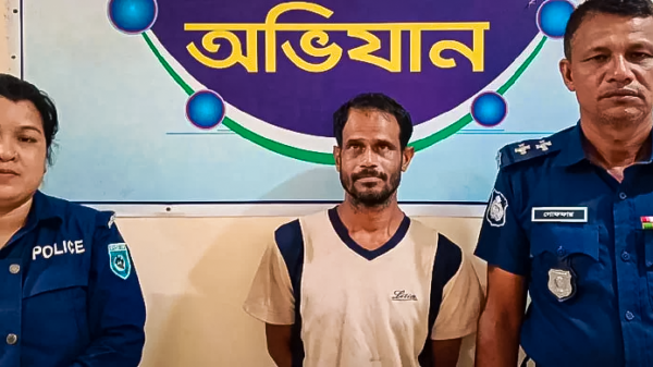 মাকে হত্যার পর ঘরের মেঝেতে পুঁতে রাখার অভিযোগ, বড় ছেলে গ্রেপ্তার